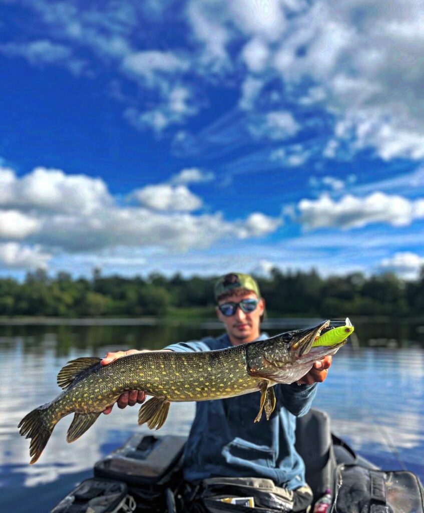 Brochet de 83 cm pris par Fish_ingmax