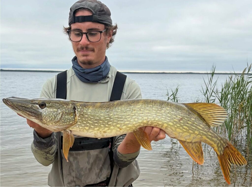 Brochet de 85 cm pris par Etienne