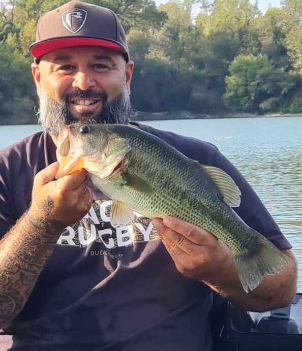 Black-bass de 47 cm pris par KRIS07